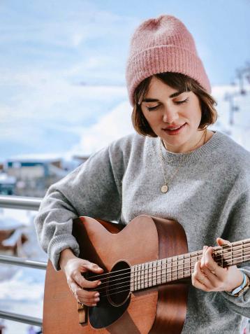 lisa camille chanteuse à tignes